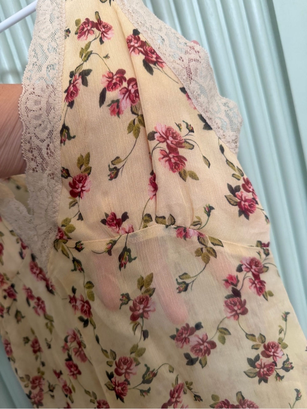Zara Terez Cream Floral Lace-Trim Tank Top - Picture 3 of 5